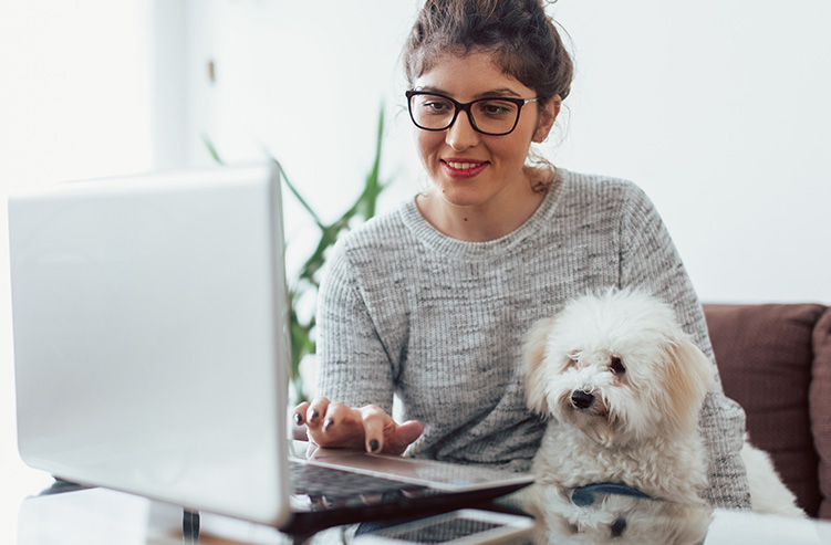 lady looking at computer